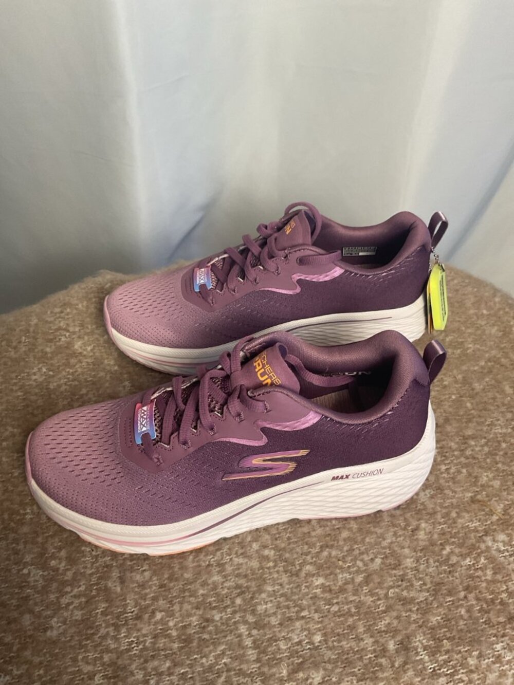 Skechers Go Run Max Cushioning Women’s Size 8 Purple Running Shoes Goga Mat NWT - Picture 4 of 8